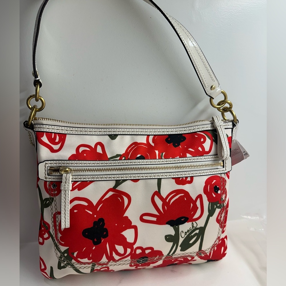 Coach NWT Poppy Floral Print Hallie East/West Tote, #22442